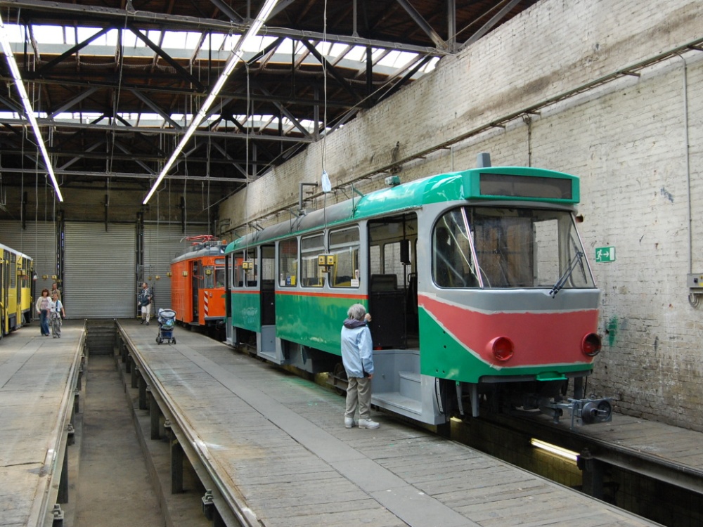Magdeburg, Tatra T4DM — 1237