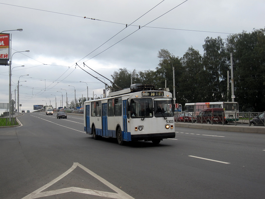 Санкт-Петербург, ЗиУ-682Г [Г00] № 5303