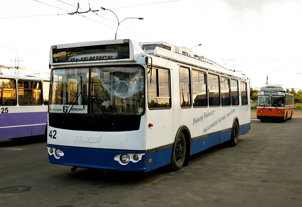 Rybinsk, ZiU-682G-016.02 Nr. 42