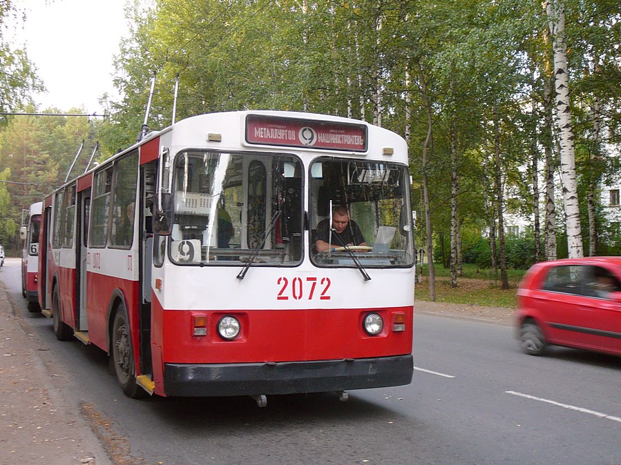 Izhevsk, ZiU-682V [V00] Br. 2072