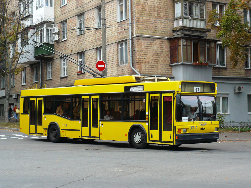 Киев, МАЗ-ЭТОН Т103 № 3719