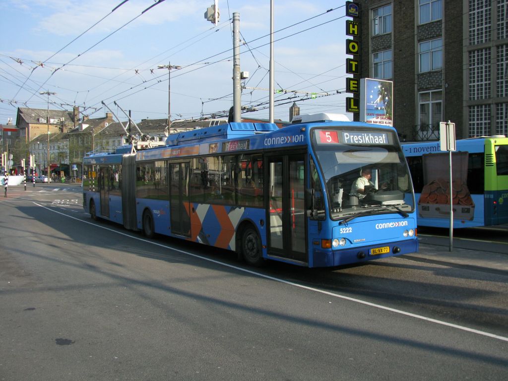 Арнем, Berkhof Premier AT18 № 5222