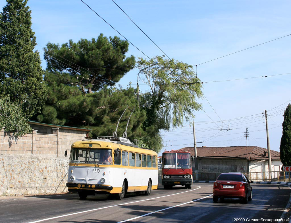 Крымский троллейбус, Škoda 9Tr19 № 5513