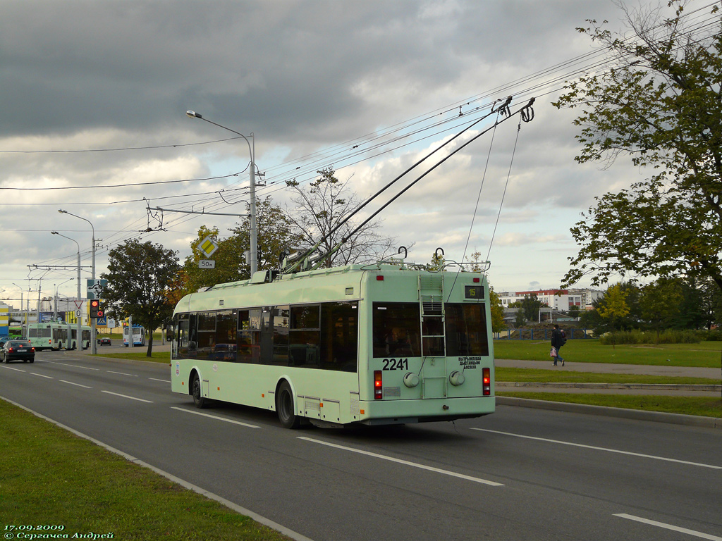 Минск, БКМ 321 № 2241