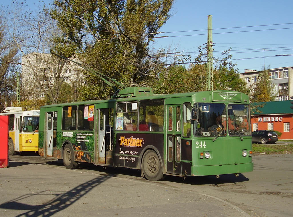 Петрозаводск, ЗиУ-682В [В00] № 244