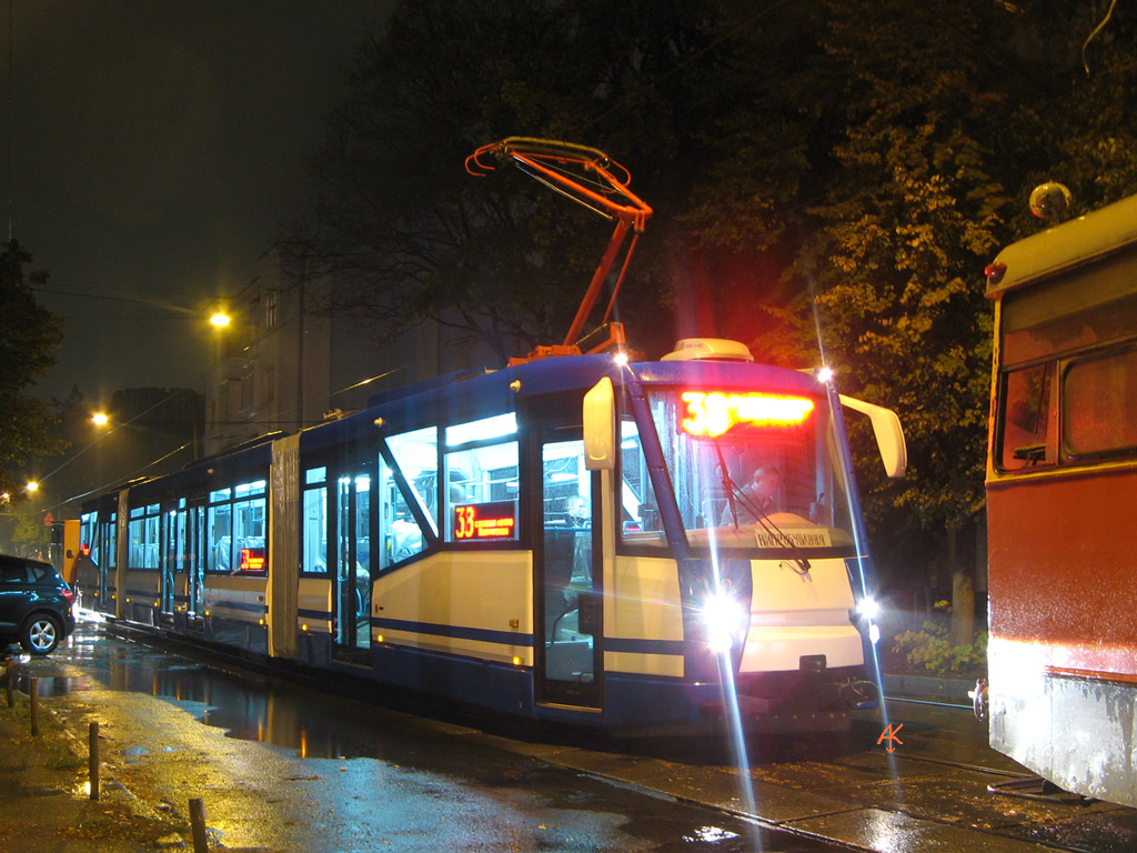 Киев, 71-154М-К № 450