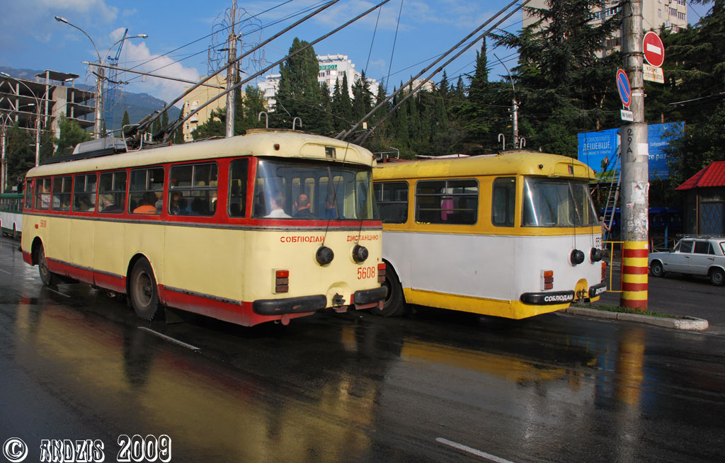 Крымский троллейбус, Škoda 9Tr24 № 5608