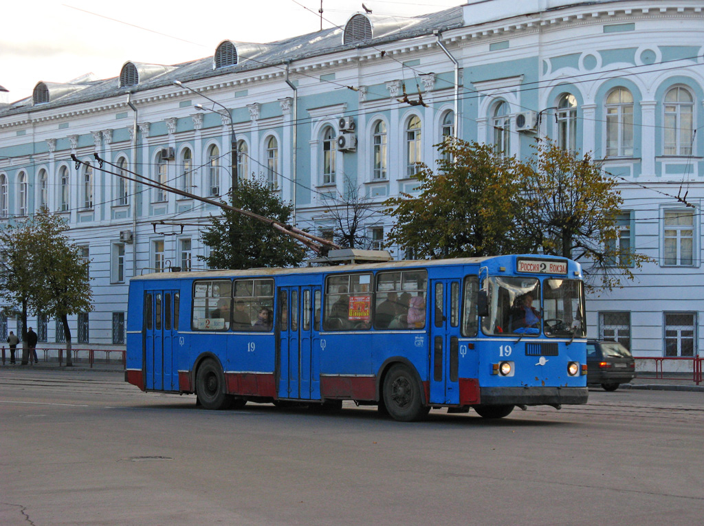 Tver, ZiU-682G10 Br. 19