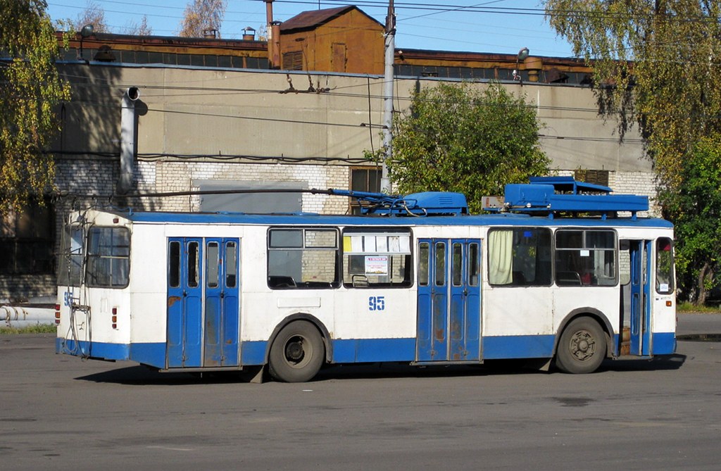 Рыбинск, ЗиУ-682 (ВМЗ) № 95