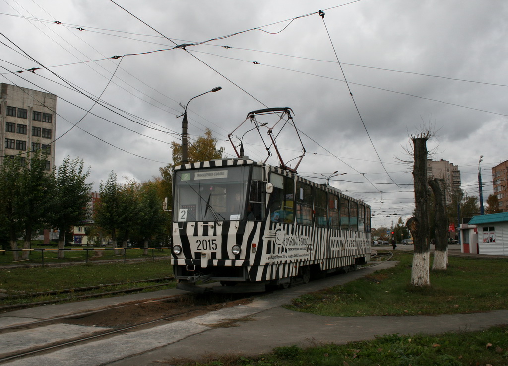 Ijevsk, Tatra T6B5SU Nr. 2015