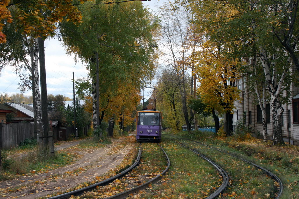 Iževska, Tatra T6B5SU № 2019