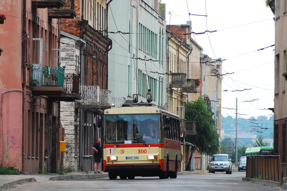 Каунас, Škoda 14Tr02/6 № 300
