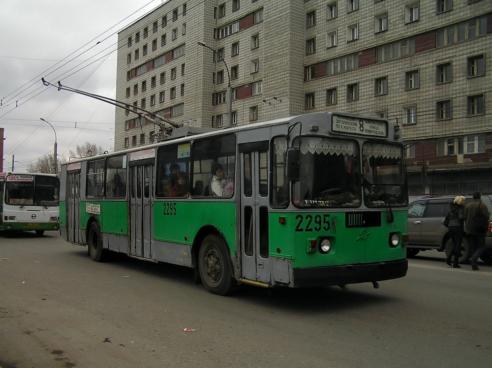 Новосибирск, ЗиУ-682Г-012 [Г0А] № 2295