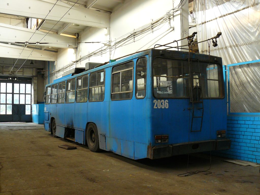 Днепр, ЮМЗ Т1Р (Т2П) № 2036