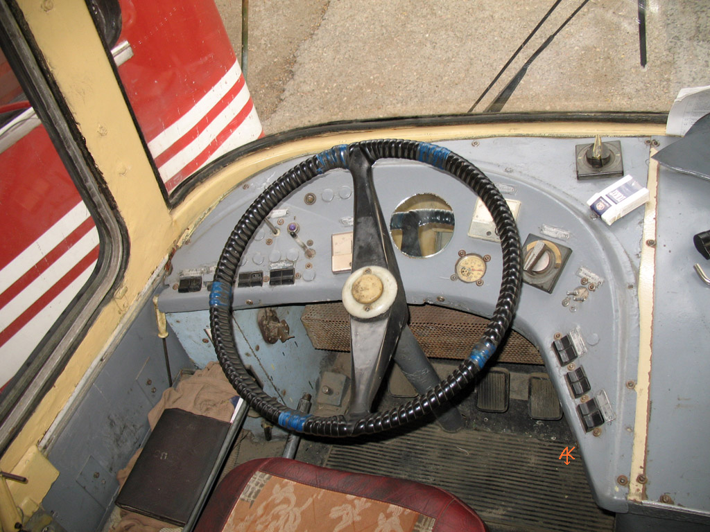 Крымский троллейбус, Škoda 9Tr15 № 004