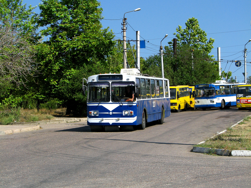 Севастополь, ЗиУ-682В-012 [В0А] № 2327