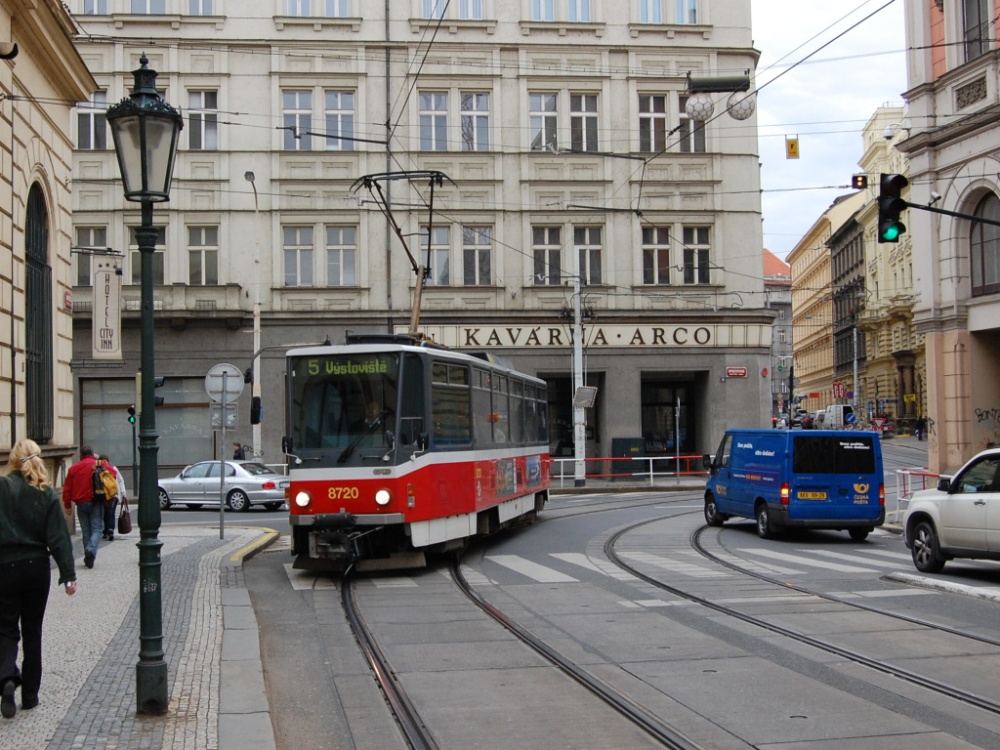 Praha, Tatra T6A5 nr. 8720