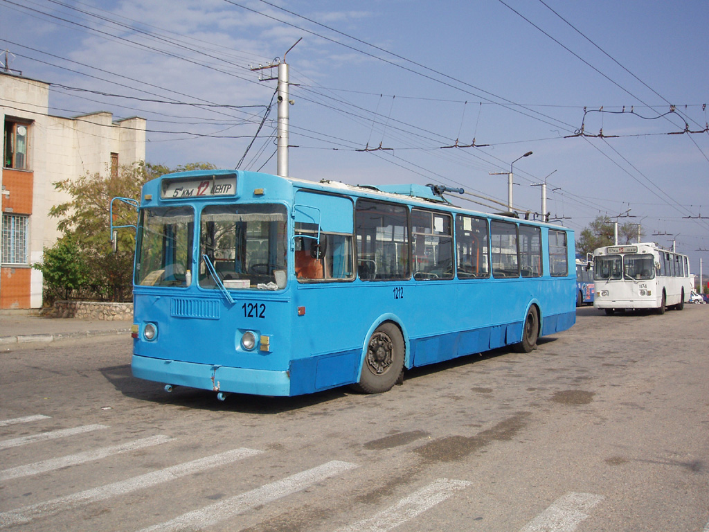 Севастополь, ЗиУ-682Г [Г00] № 1212