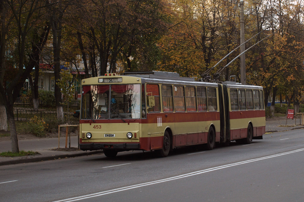 Киев, Škoda 15Tr02/6 № 453