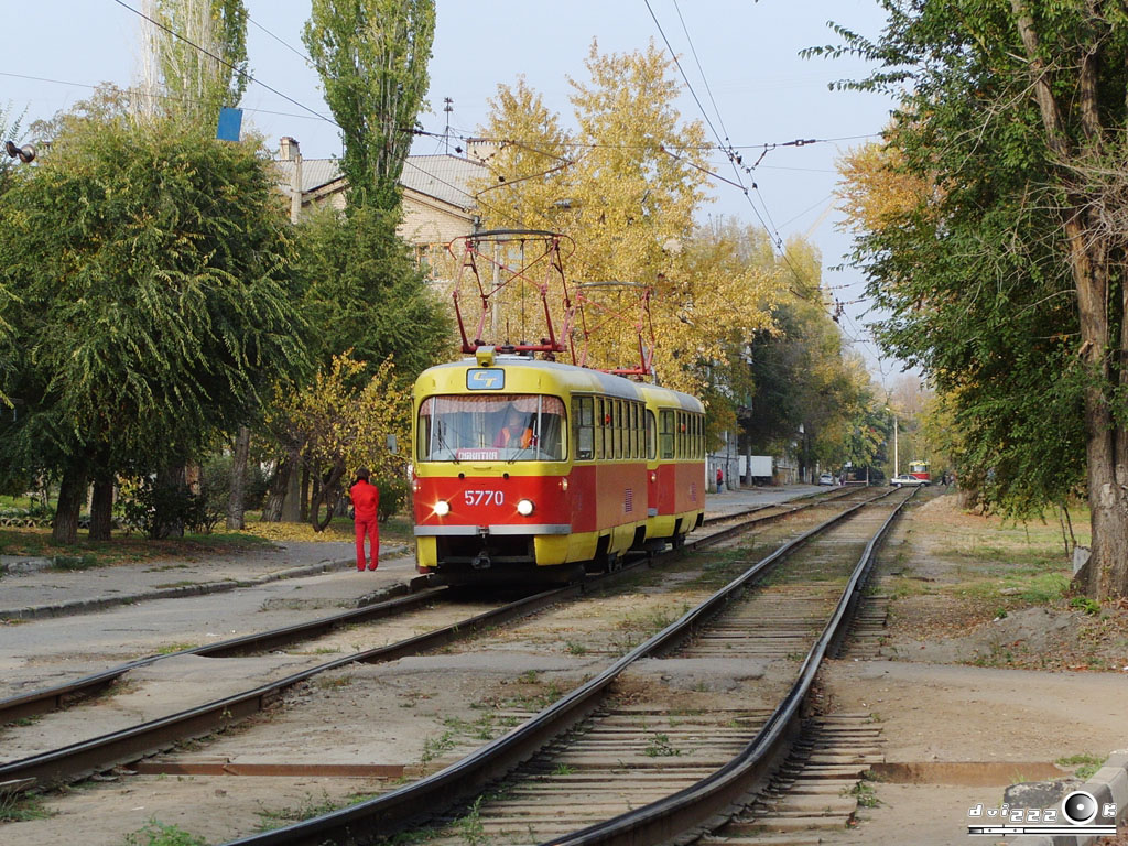 Волгоград, Tatra T3SU № 5770; Волгоград, Tatra T3SU № 5769 Волгоград, Tatra T3SU № 5770; Волгоград, Tatra T3SU № 5769