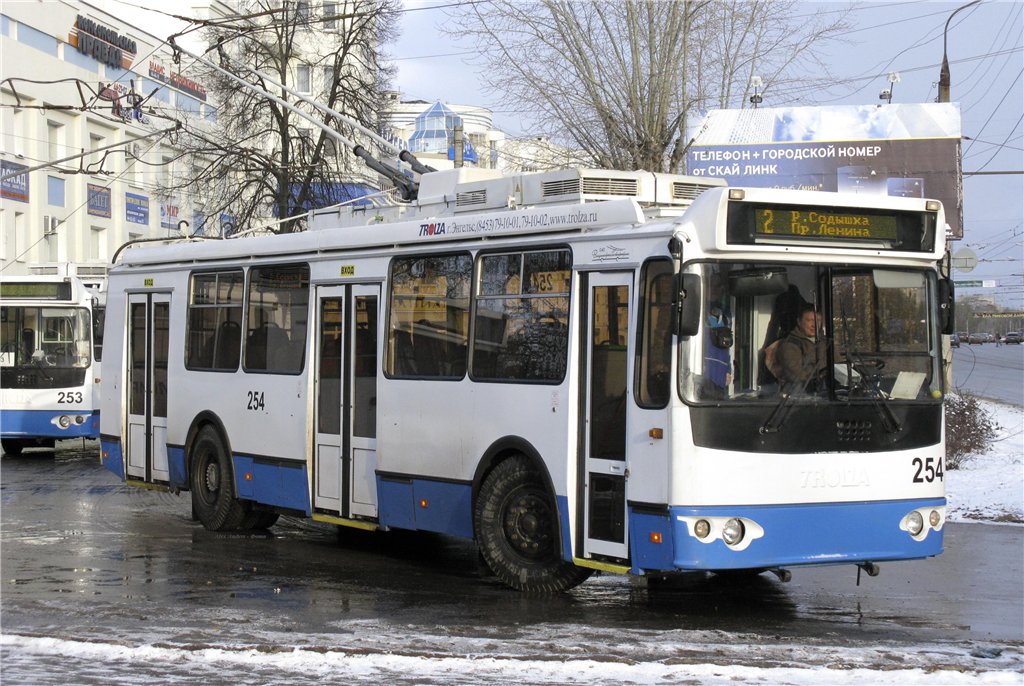 Владимир, ЗиУ-682Г-016.04 № 254