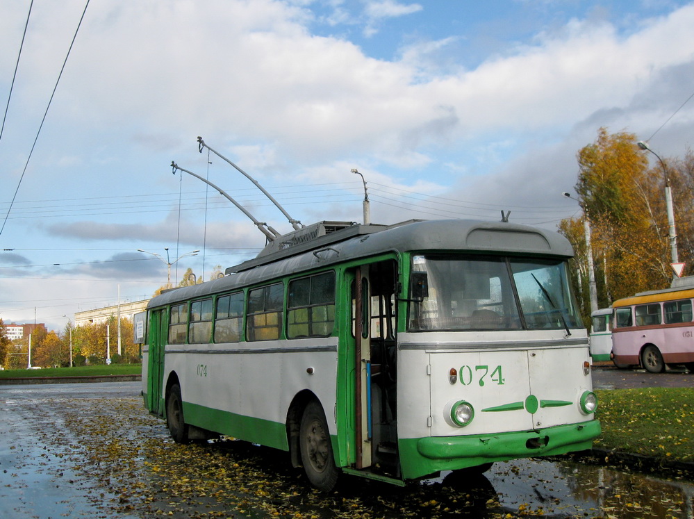 Ровно, Škoda 9Tr22 № 074