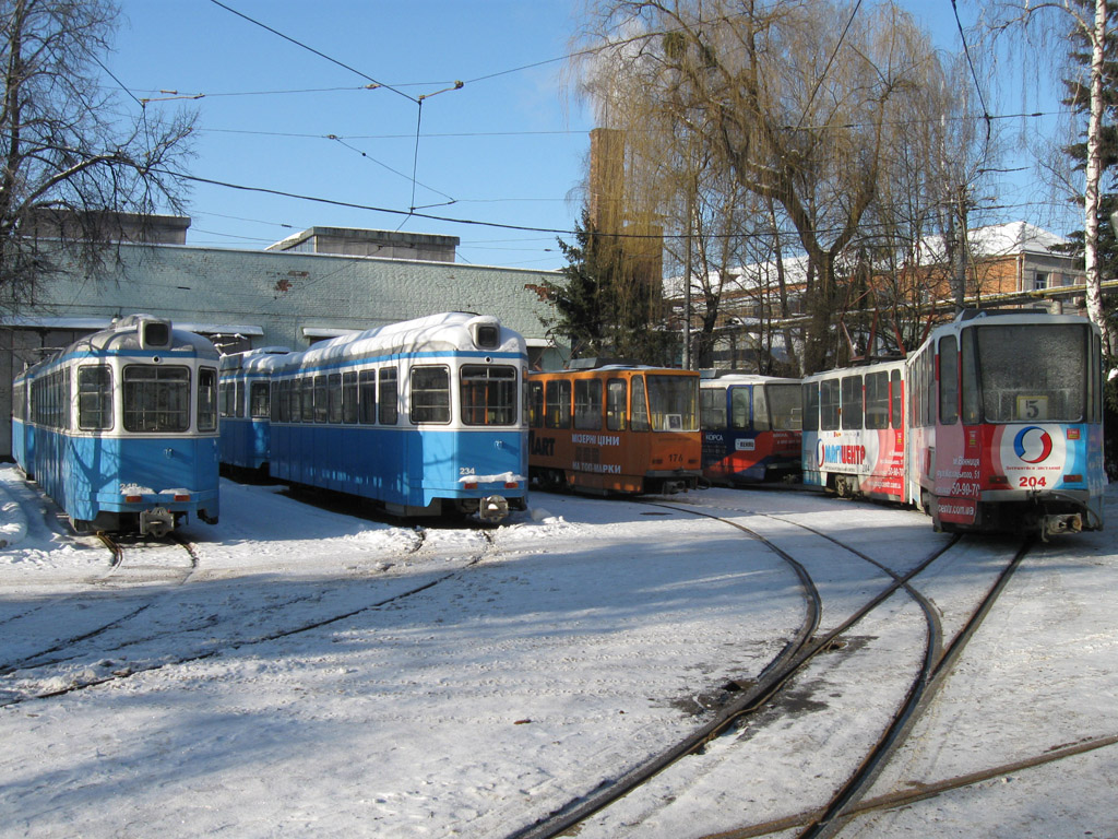 Винница, SIG B4 "Karpfen" № 248; Винница, SIG B4 "Karpfen" № 234; Винница, Tatra KT4SU № 176; Винница, Tatra KT4SU № 204; Винница — Трамвайное депо