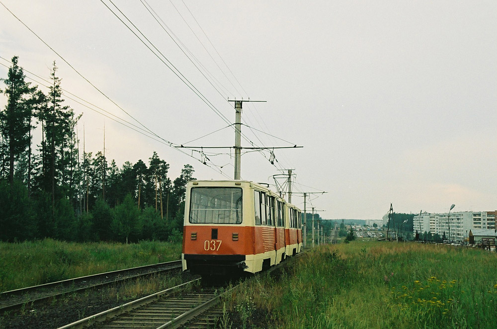 Усть-Илимск, 71-605 (КТМ-5М3) № 037