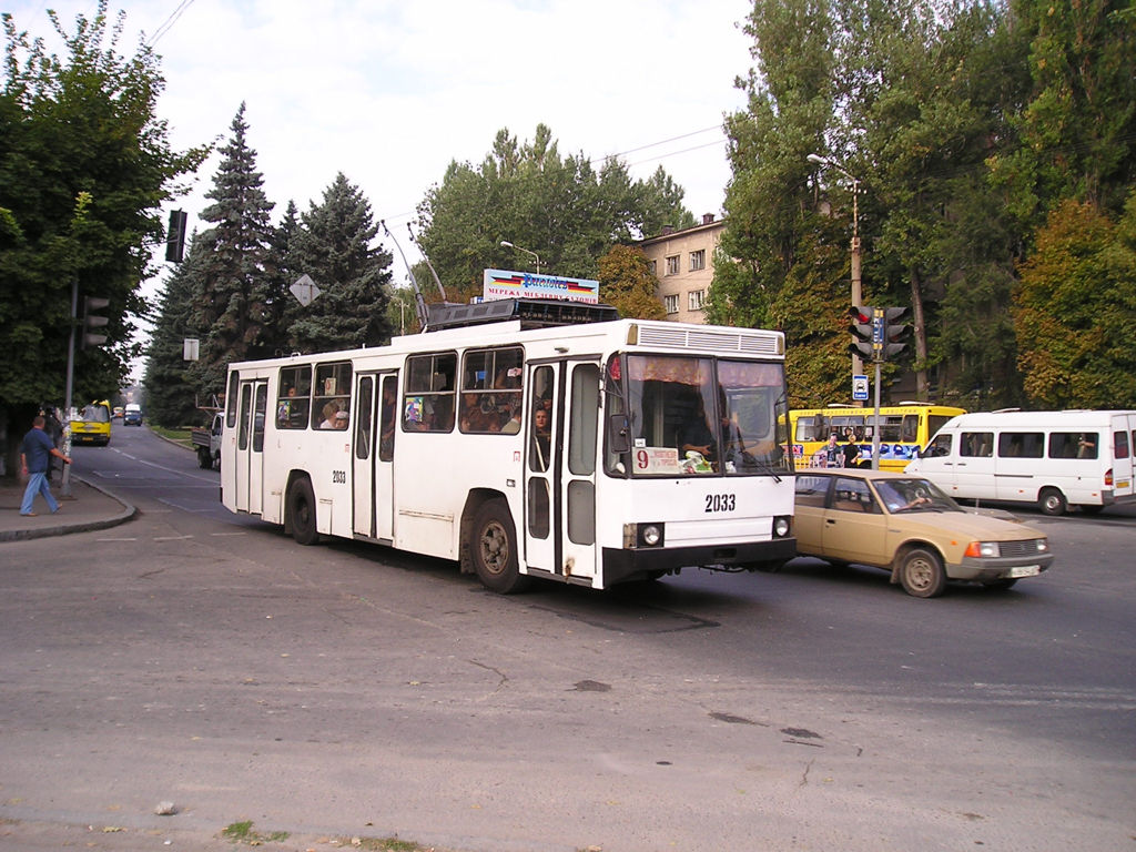 Днепр, ЮМЗ Т1Р (Т2П) № 2033