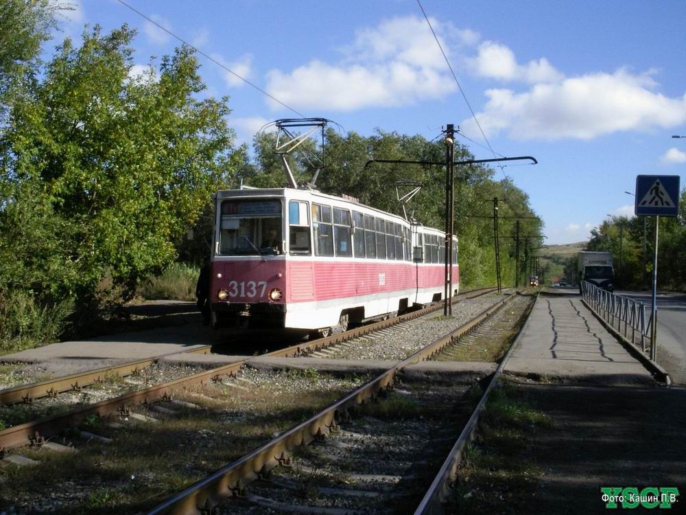 Magnitogorsk, 71-605 (KTM-5M3) č. 3137