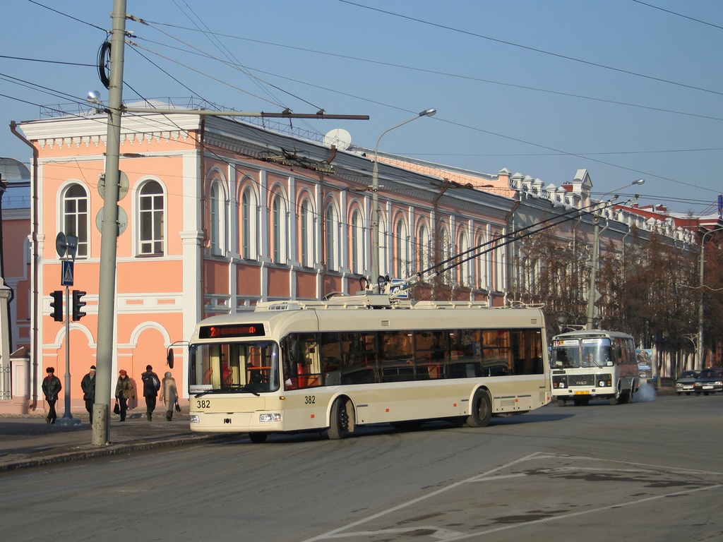 Томск, БКМ 321 № 382