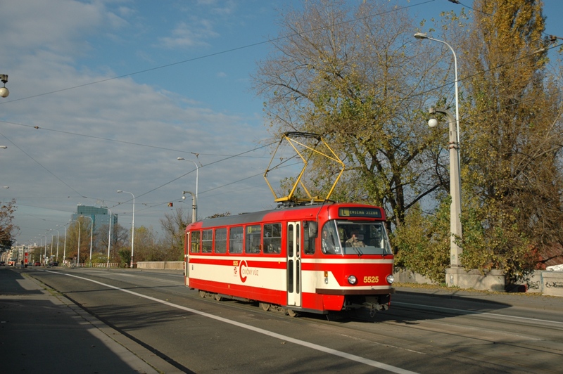 Прага, Tatra T3R.P № 5525