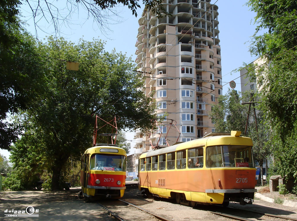 Волгоград, Tatra T3SU (двухдверная) № 2673; Волгоград, Tatra T3SU № 2705