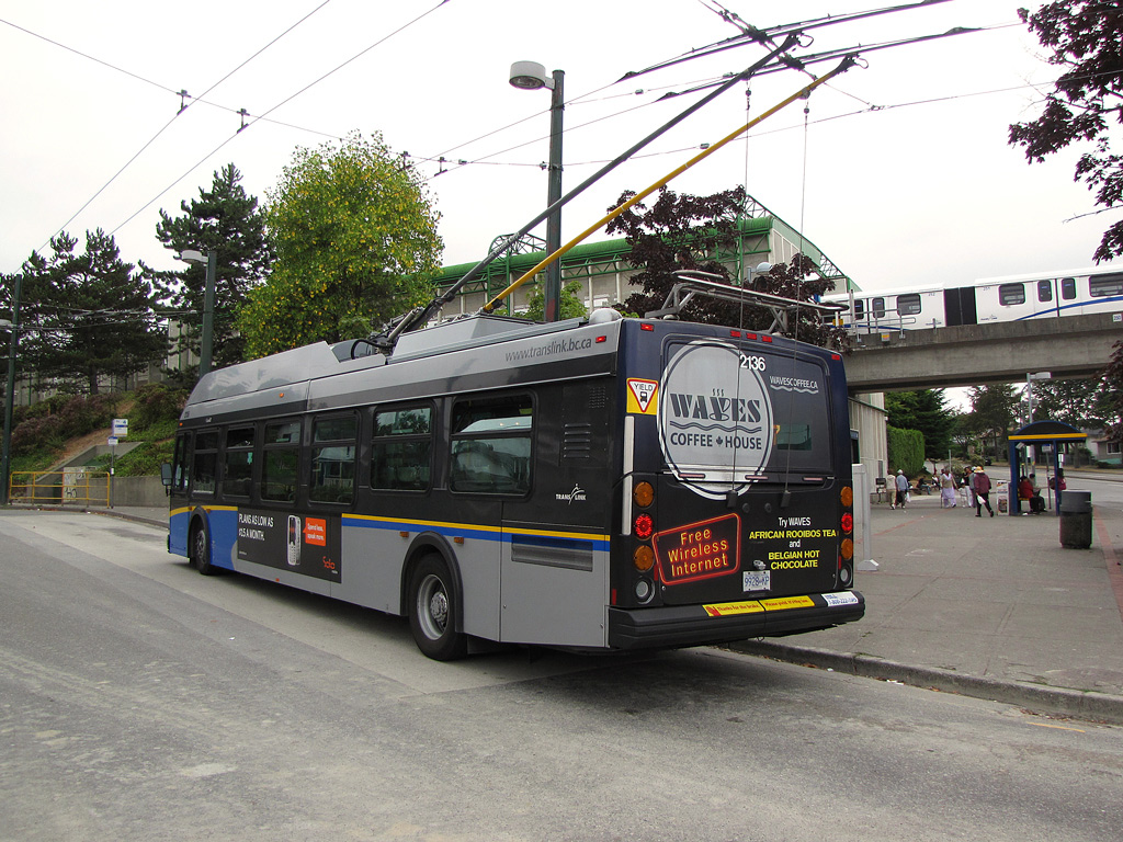 Ванкувер, New Flyer E40LFR № 2136