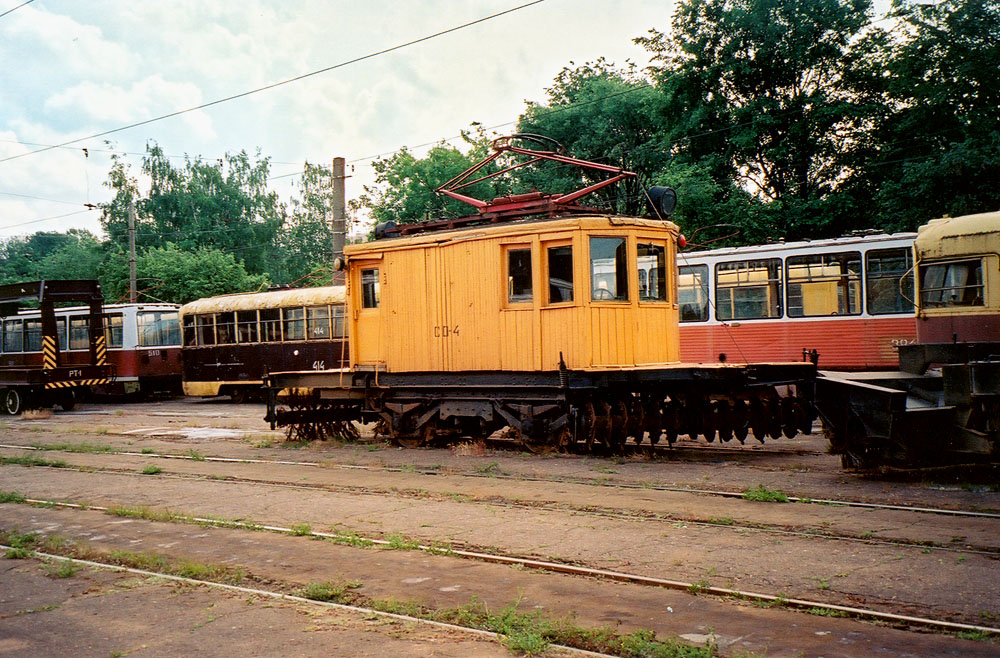 Vitsebsk, 71-605A № 510; Vitsebsk, RVZ-6M2 № 414; Vitsebsk, LS-3 № СО-4; Vitsebsk, 71-605 (KTM-5M3) № 394 Vitsebsk, 71-605A № 510; Vitsebsk, RVZ-6M2 № 414; Vitsebsk, LS-3 № СО-4; Vitsebsk, 71-605 (KTM-5M3) № 394