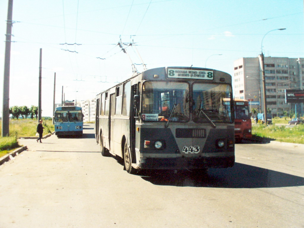 Киров, ЗиУ-682В № 443