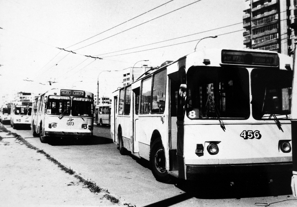 Киров, ЗиУ-682В-012 [В0А] № 514; Киров, ЗиУ-682В № 456