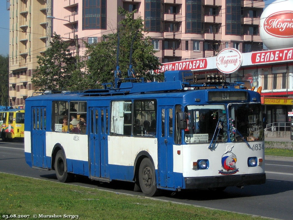 Санкт-Петербург, ЗиУ-682В [В00] № 4834