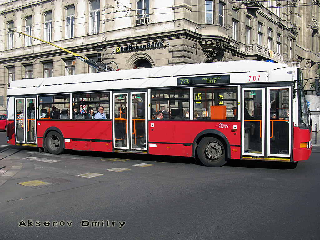 Будапешт, Ikarus 412.81 № 707