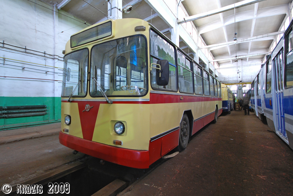 Санкт-Пецярбург, ЗиУ-682Б № 4409