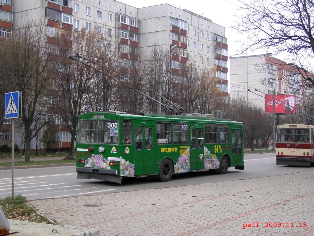 Tšernivtsi, Škoda 14Tr89/6 № 300 Tšernivtsi, Škoda 14Tr89/6 № 300