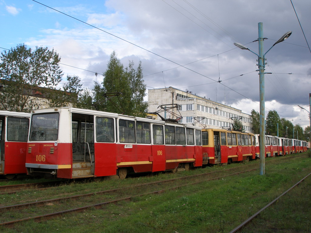 Yaroslavl, 71-605 (KTM-5M3) Br. 106