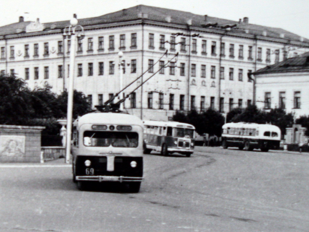 Киров, МТБ-82Д № 69
