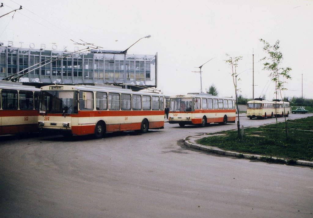 Львов, Škoda 14Tr02/6 № 514