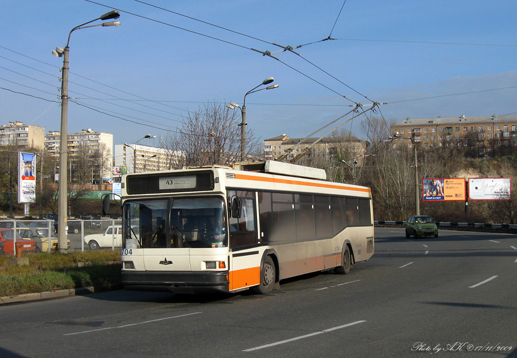 Киев, МАЗ-103Т № 1704