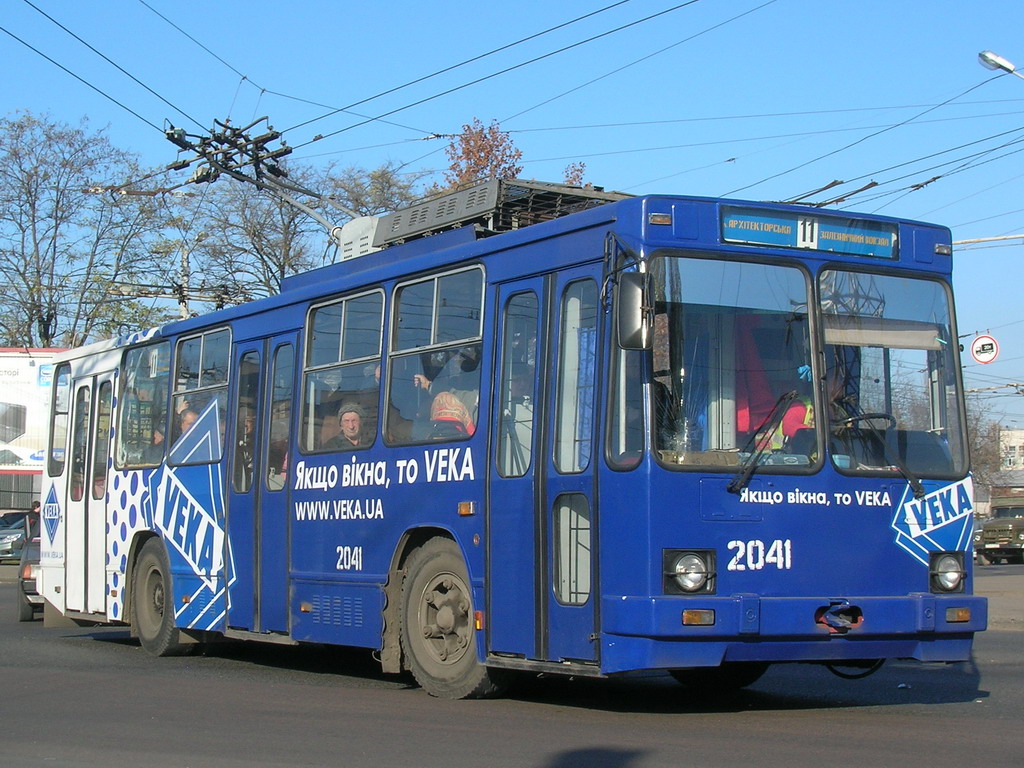 Одесса, ЮМЗ Т2 № 2041