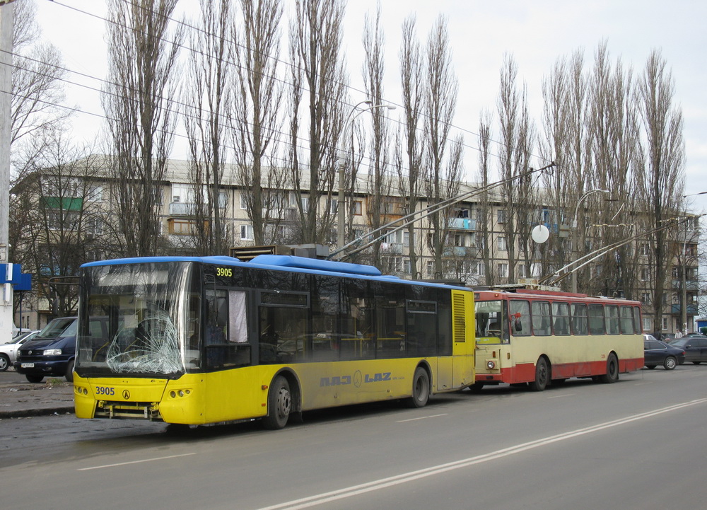 Киев, ЛАЗ E183D1 № 3905