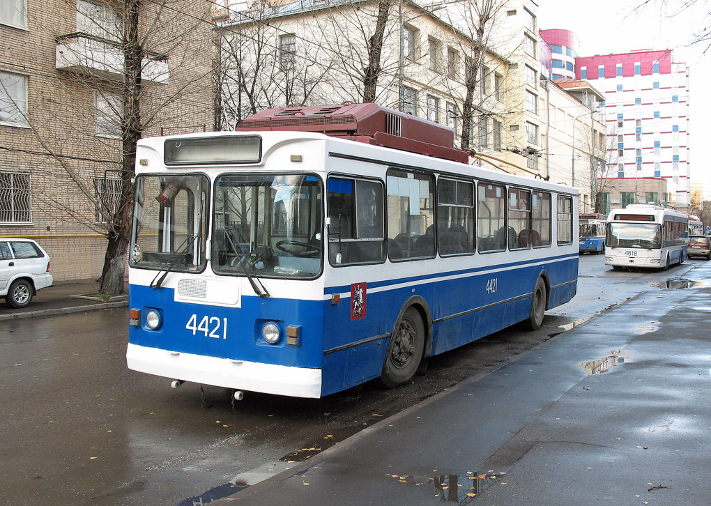 Moscow, ZiU-682GM1 # 4421