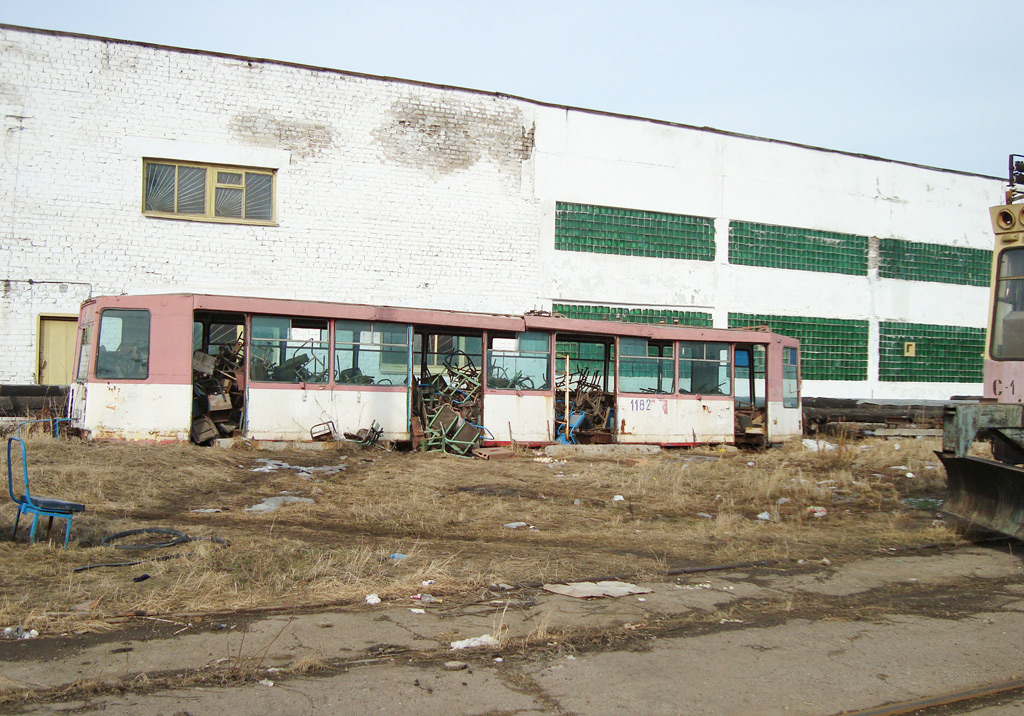 Казань, 71-608К № 1182; Казань — Бытовки