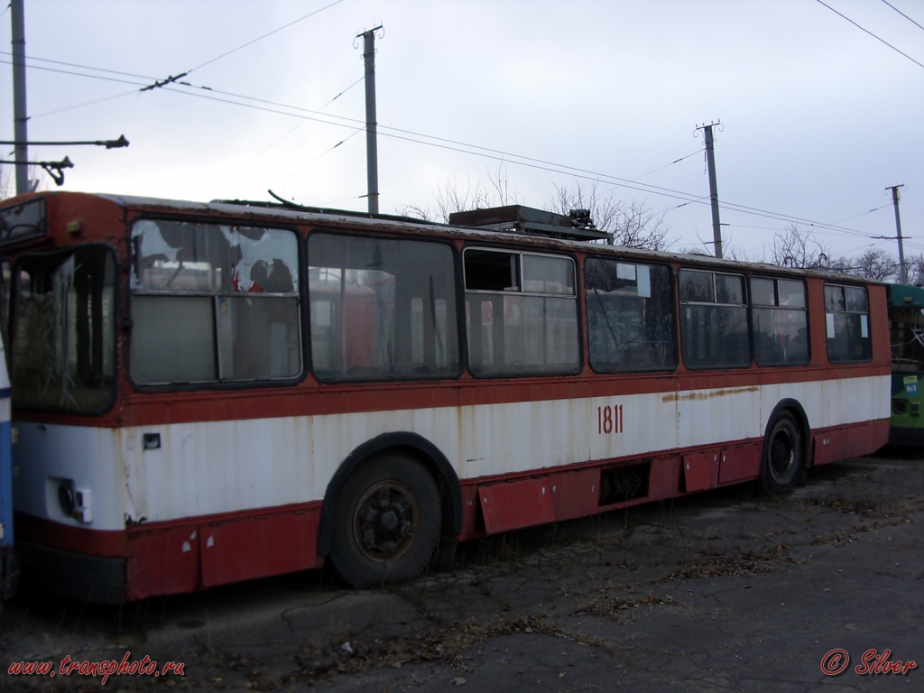 Днепр, ЗиУ-682В10 № 1811